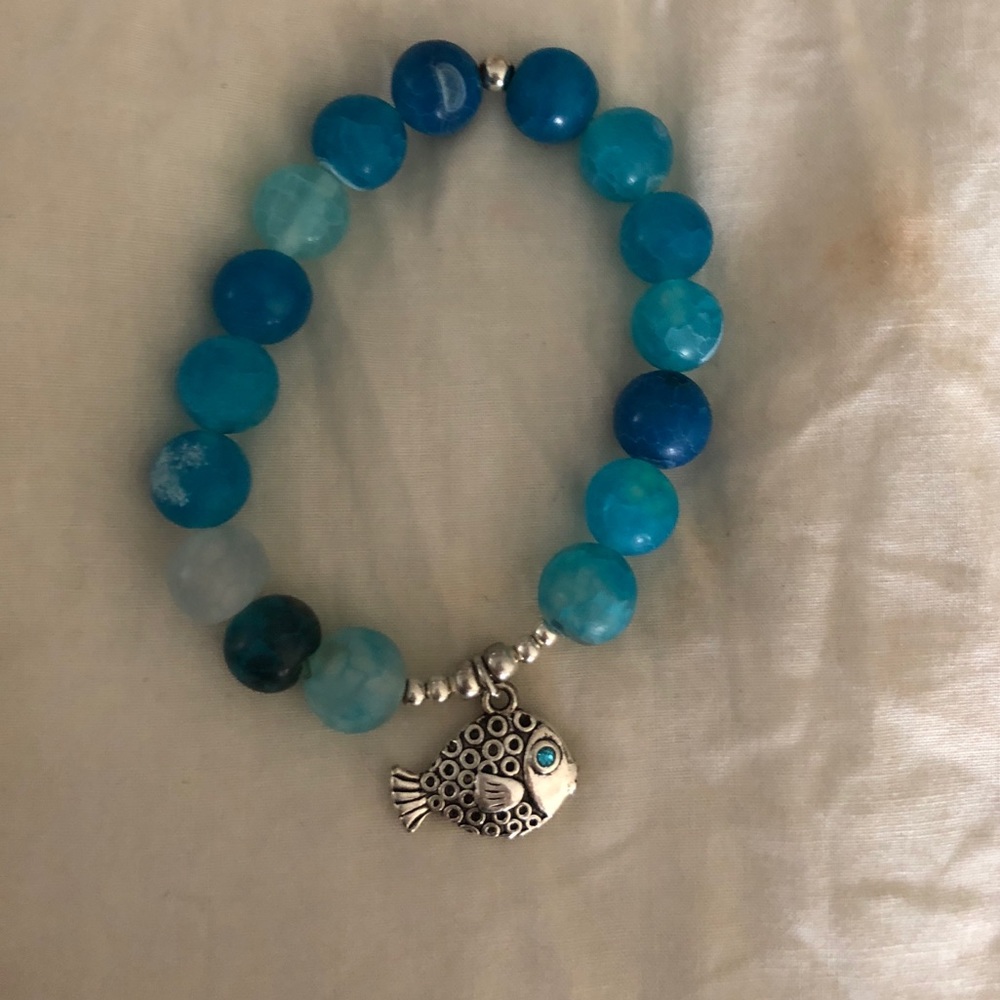 Stretchy bracelet